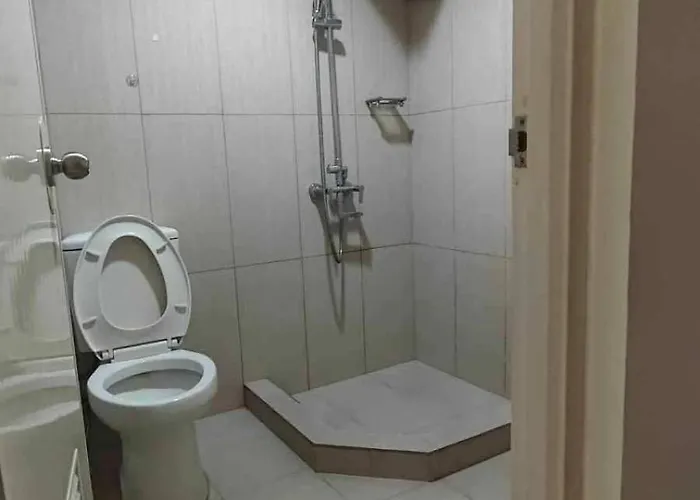 1148a 3br 1-king Size 1queen Size 2 Double Size 2-single Size 1-extra Matress Moa View * マニラ市